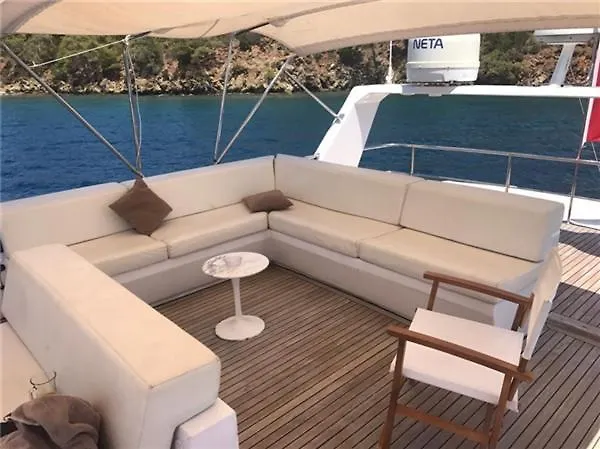 Voyatur Turizm Ve Yatcilik Hotell Göcek Båthotell